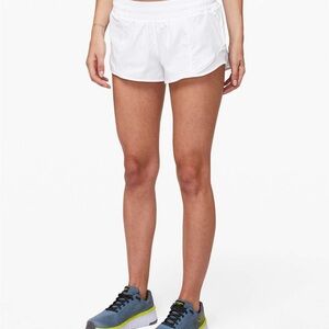 Lululemon white hotty hot shorts